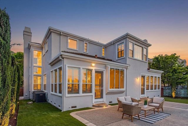 5200 Birkdale Way, San Jose, CA 95138