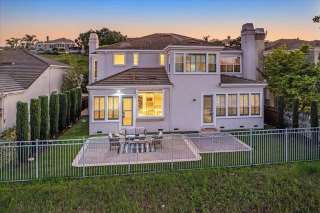 5200 Birkdale Way, San Jose, CA 95138