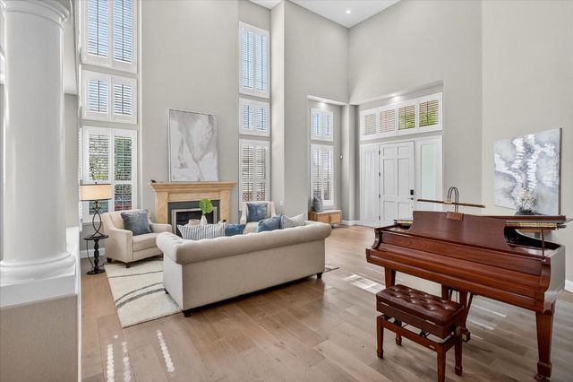 5200 Birkdale Way, San Jose, CA 95138