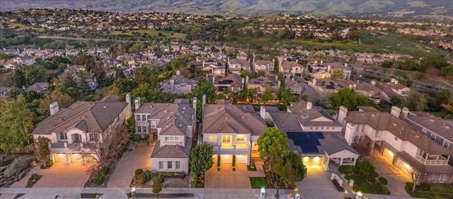 5200 Birkdale Way, San Jose, CA 95138