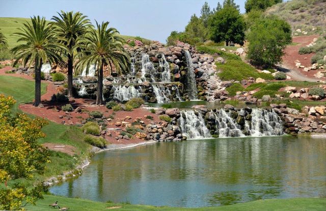 5200 Birkdale Way, San Jose, CA 95138