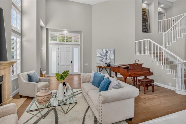 5200 Birkdale Way, San Jose, CA 95138