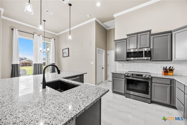 223 Sand Flat Lane, Temple, TX 76502