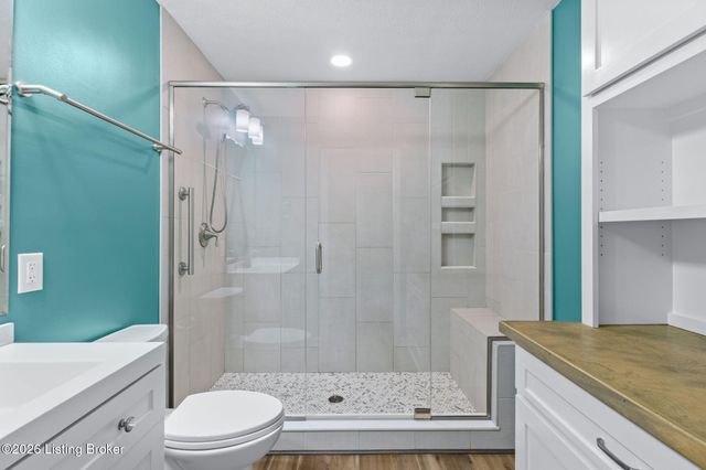 10104 Natalie Way, Louisville, KY 40299