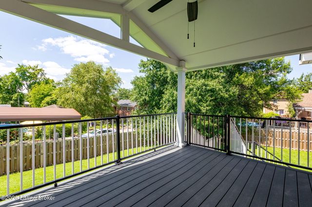 10104 Natalie Way, Louisville, KY 40299