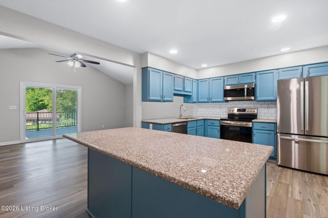 10104 Natalie Way, Louisville, KY 40299