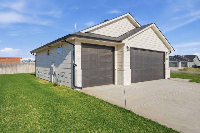 5537 W 42nd Ct S, Wichita, KS 67215