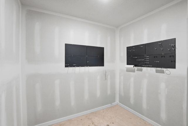 5537 W 42nd Ct S, Wichita, KS 67215