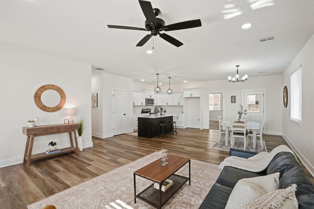 5537 W 42nd Ct S, Wichita, KS 67215