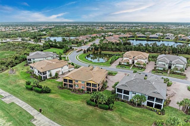 7374 DIVOT LOOP, Bradenton, FL 34202