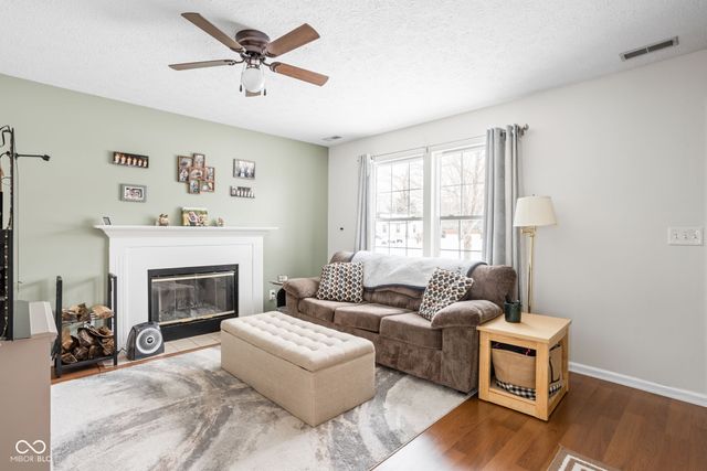 2245 Walnut Ridge Lane, Indianapolis, IN 46234