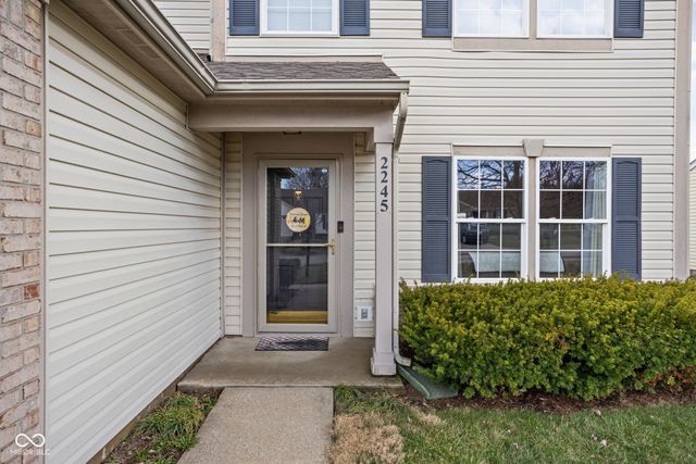 2245 Walnut Ridge Lane, Indianapolis, IN 46234