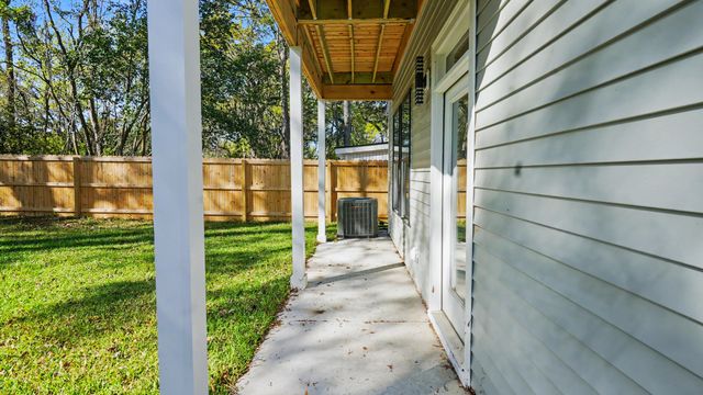 1919 Kerry Street, North Charleston, SC 29406