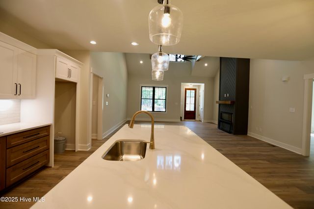 130 Gails Road, West End, NC 27376