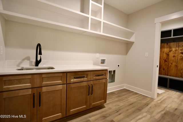 130 Gails Road, West End, NC 27376