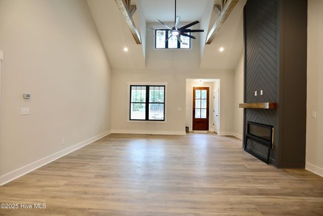 130 Gails Road, West End, NC 27376