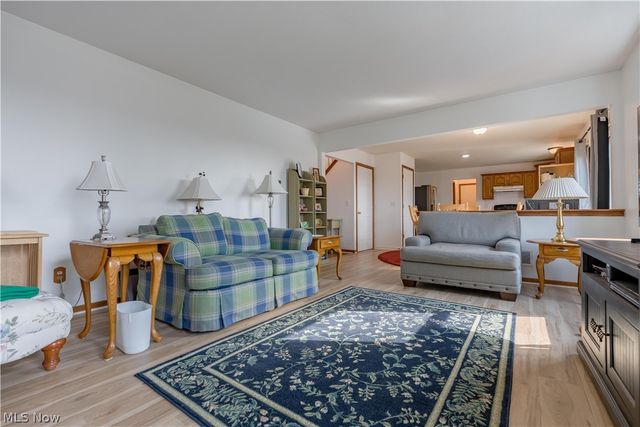 1762 Charolais Street NW, Uniontown, OH 44685