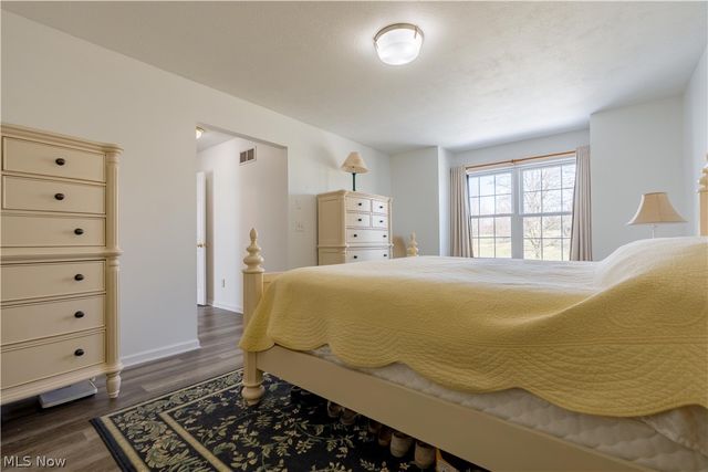 1762 Charolais Street NW, Uniontown, OH 44685