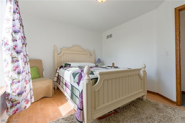 1762 Charolais Street NW, Uniontown, OH 44685