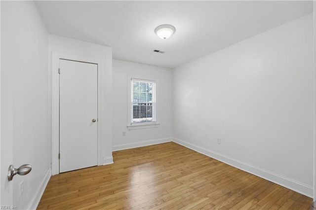 102 Thalia RD, Virginia Beach, VA 23452