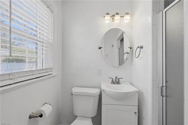 102 Thalia RD, Virginia Beach, VA 23452
