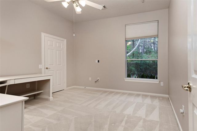 146 E Northcastle Circle, The Woodlands, TX 77384