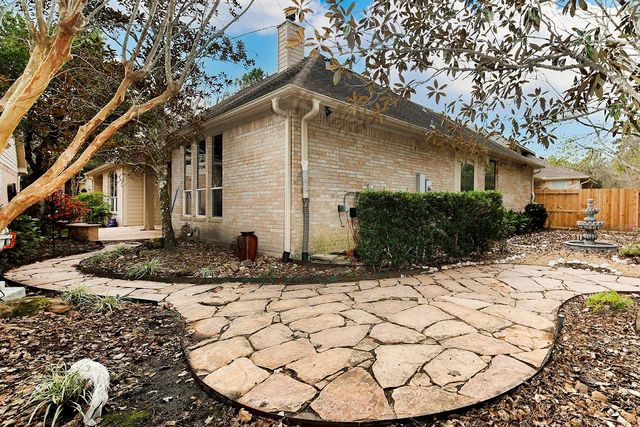 146 E Northcastle Circle, The Woodlands, TX 77384