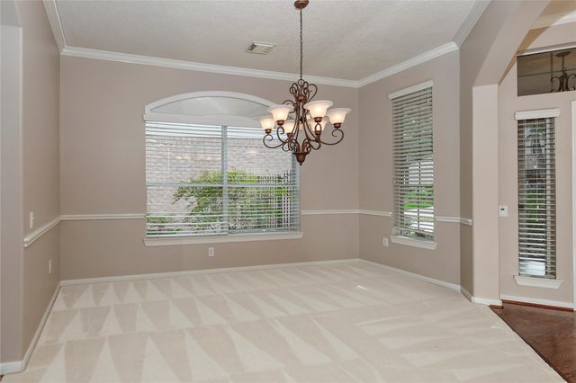 146 E Northcastle Circle, The Woodlands, TX 77384