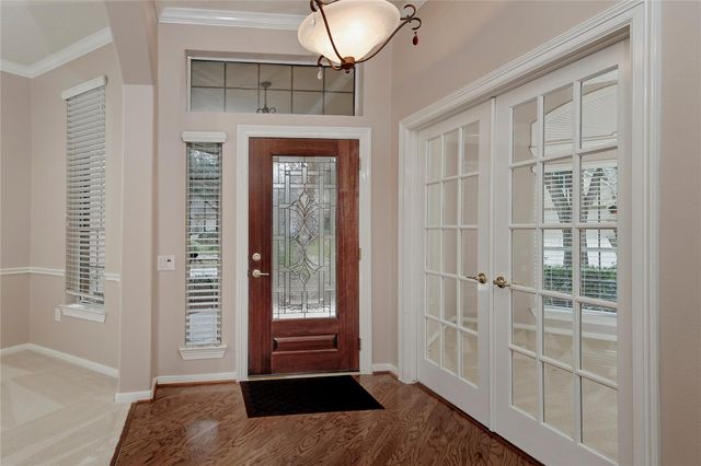 146 E Northcastle Circle, The Woodlands, TX 77384