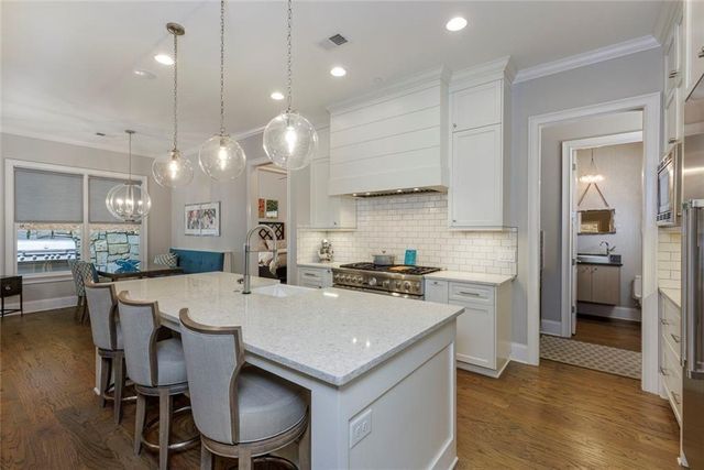 317 Riversedge Drive NW, Atlanta, GA 30339