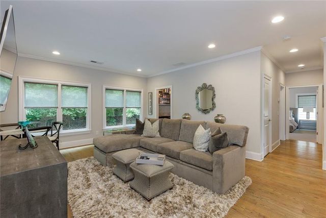 317 Riversedge Drive NW, Atlanta, GA 30339