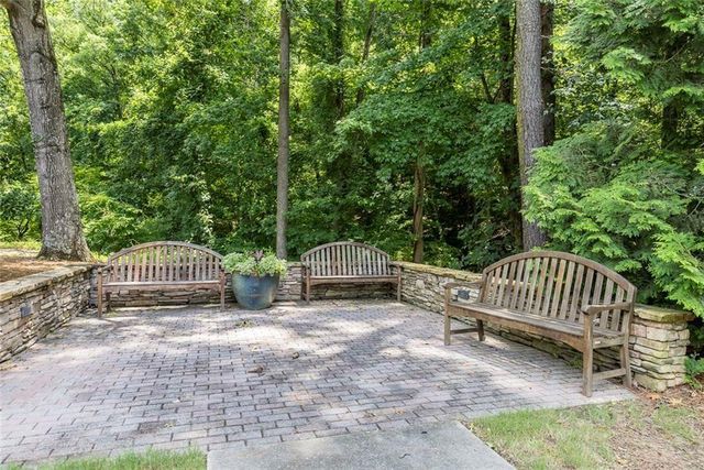 317 Riversedge Drive NW, Atlanta, GA 30339