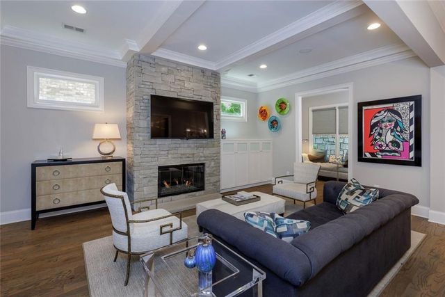 317 Riversedge Drive NW, Atlanta, GA 30339