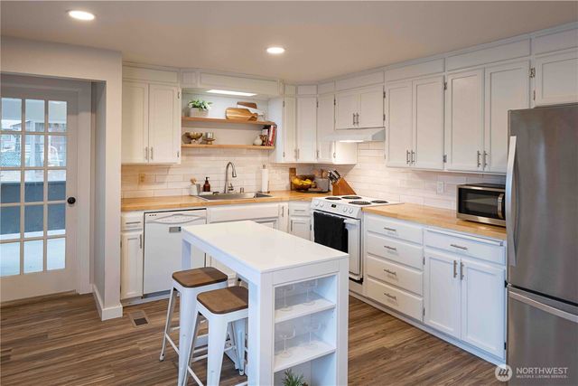 5418 N 40th Street, Tacoma, WA 98407