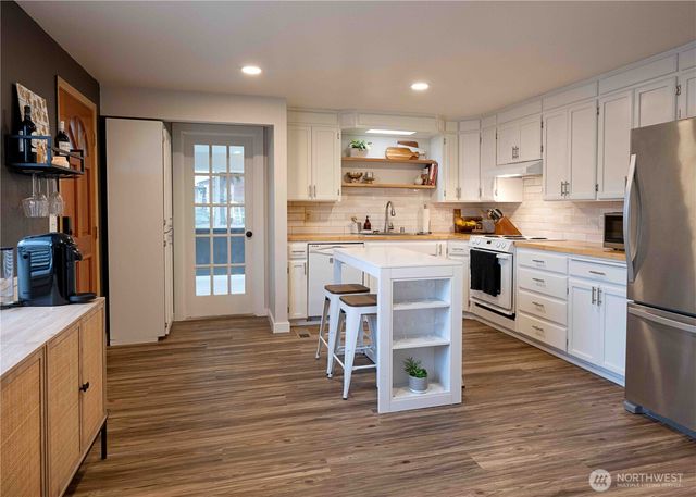 5418 N 40th Street, Tacoma, WA 98407