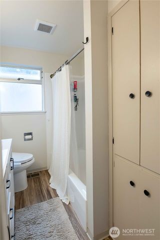 5418 N 40th Street, Tacoma, WA 98407