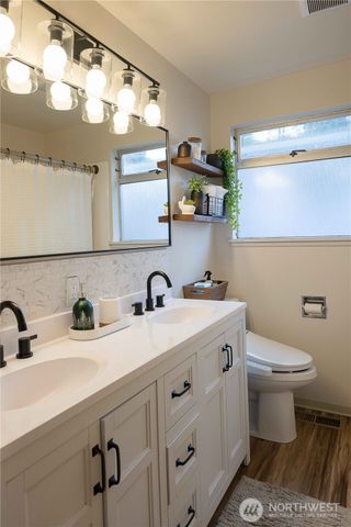 5418 N 40th Street, Tacoma, WA 98407