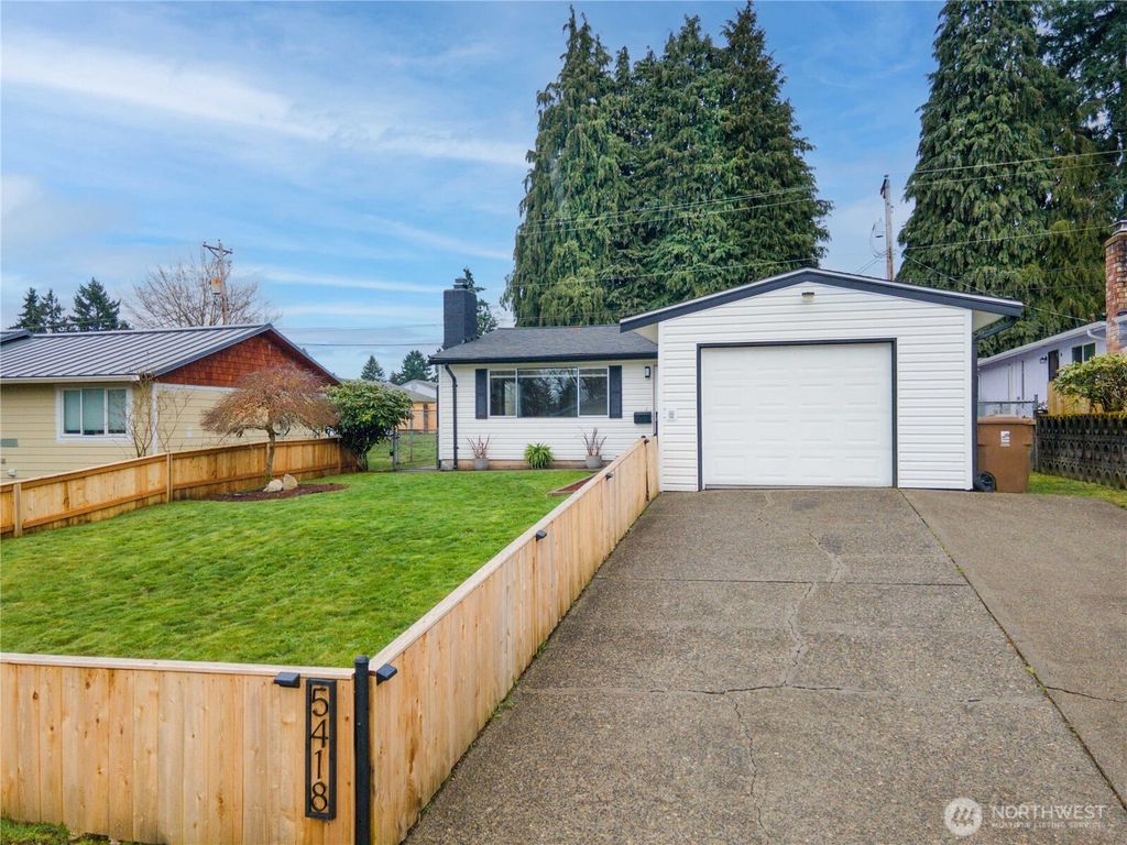 5418 N 40th Street, Tacoma, WA 98407