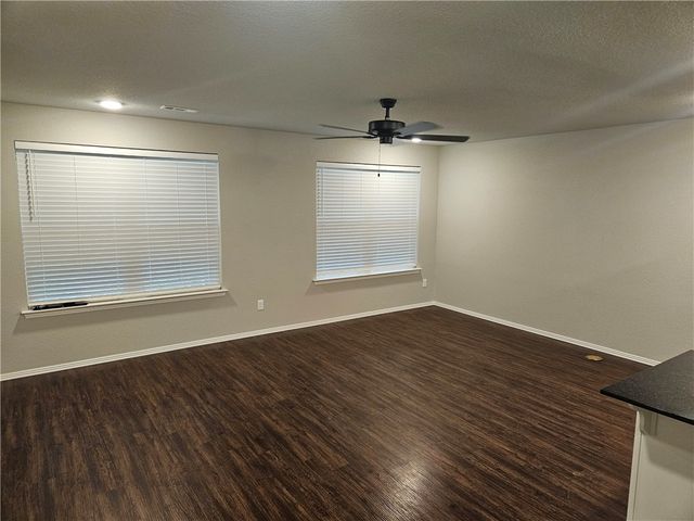 2489 N Brophy Avenue, Fayetteville, AR 72703