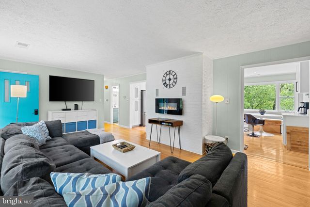 121 CHEROKEE TRL, Winchester, VA 22602