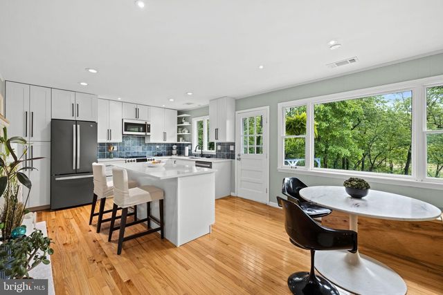 121 CHEROKEE TRL, Winchester, VA 22602