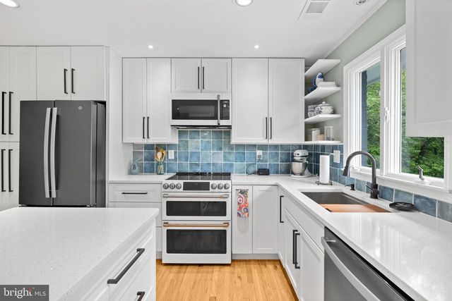 121 CHEROKEE TRL, Winchester, VA 22602