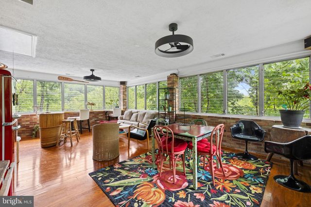 121 CHEROKEE TRL, Winchester, VA 22602