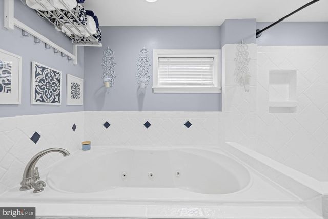 121 CHEROKEE TRL, Winchester, VA 22602