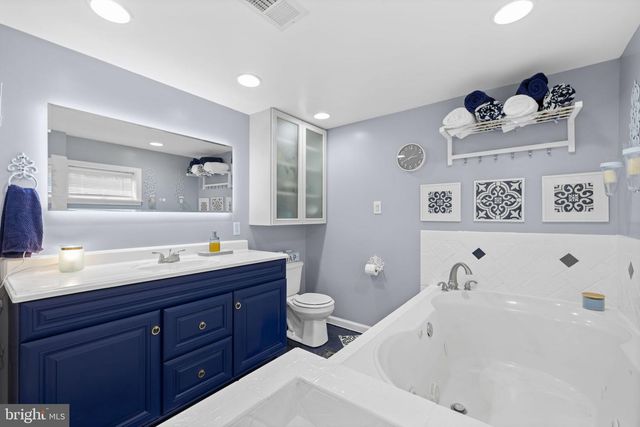 121 CHEROKEE TRL, Winchester, VA 22602