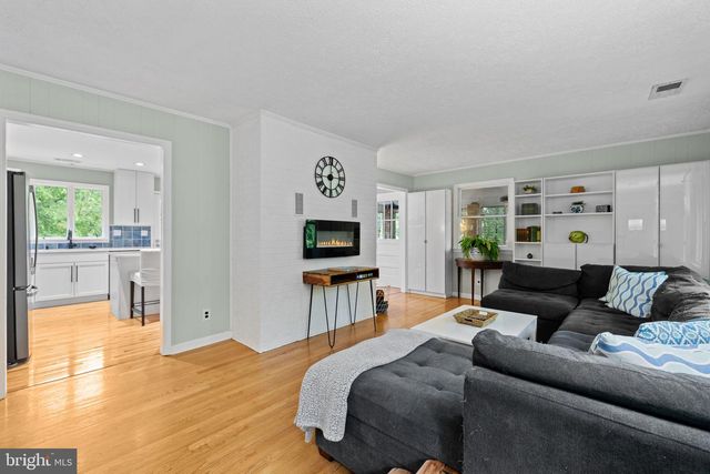 121 CHEROKEE TRL, Winchester, VA 22602