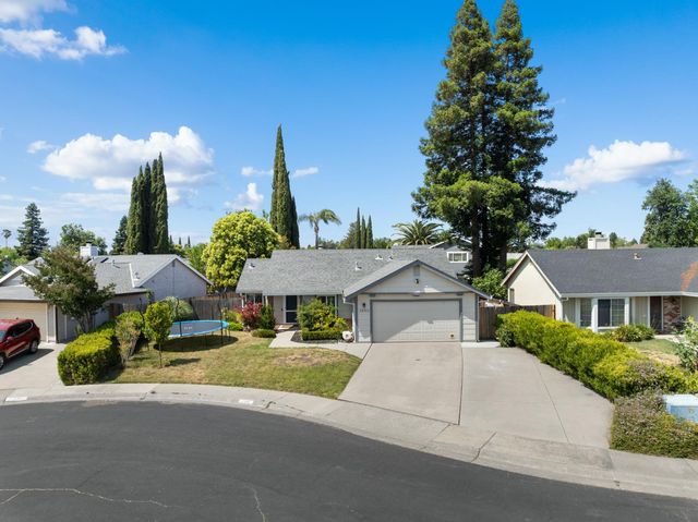 2893 Mergansers Ct, West Sacramento, CA 95691