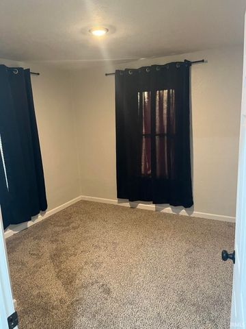 601 O Street, Bedford, IN 47421