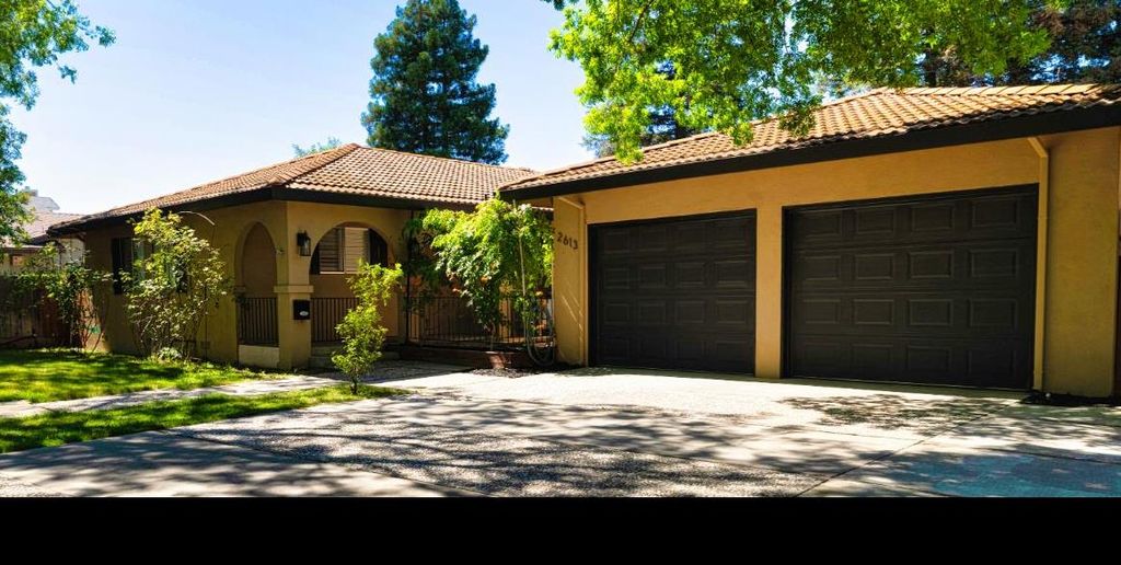2613 S Surrey Ave, Modesto, CA 95355