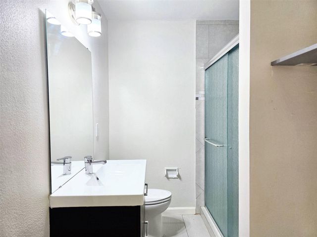 1446 Curtin Street, Houston, TX 77018